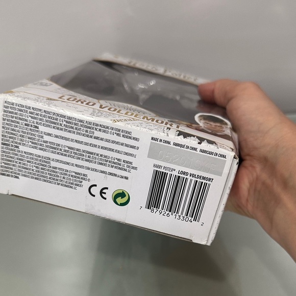 Warner Bros. Harry Potter Voldemort Figure with Snake - Picture 3 of 10